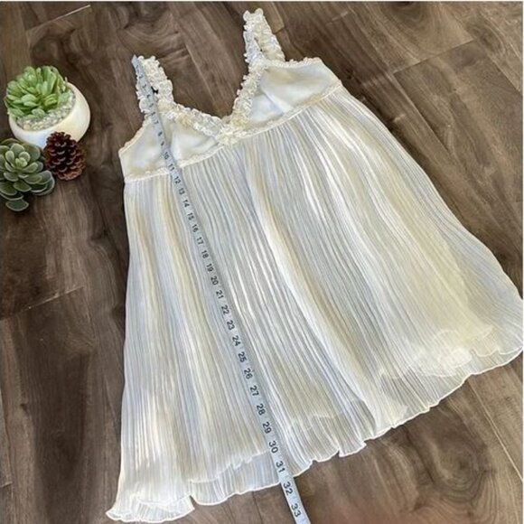 Vintage CUTE 80s-90s White Baby Doll Pleated negligee chemise Lace Frill details - Picture 7 of 14